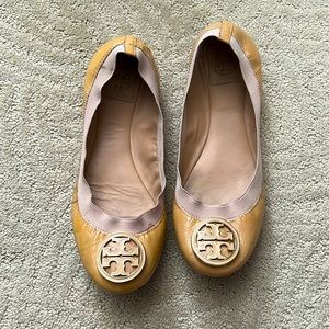 Tan Tory Burch Ballet Flats